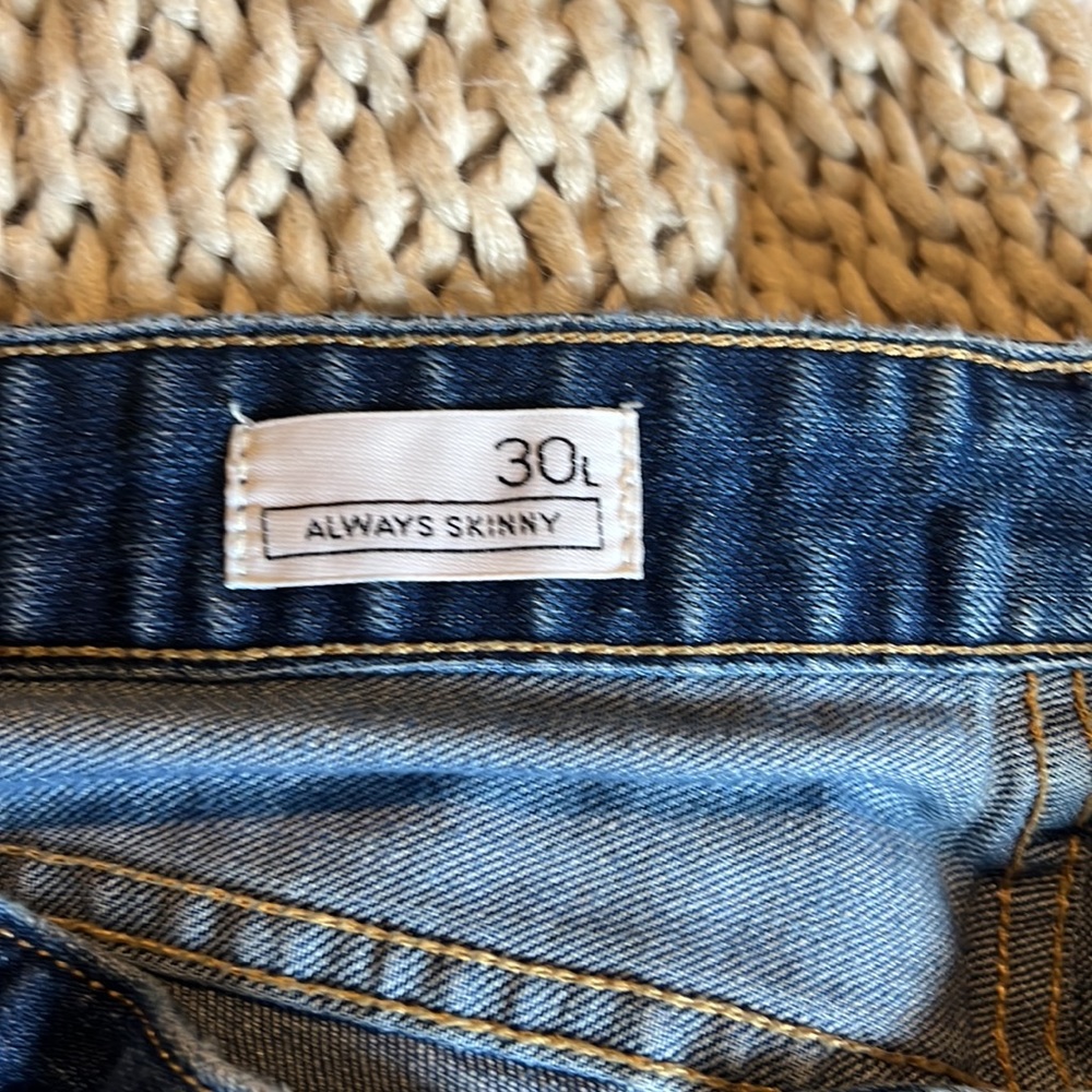 Jeans - Picture 6 of 7